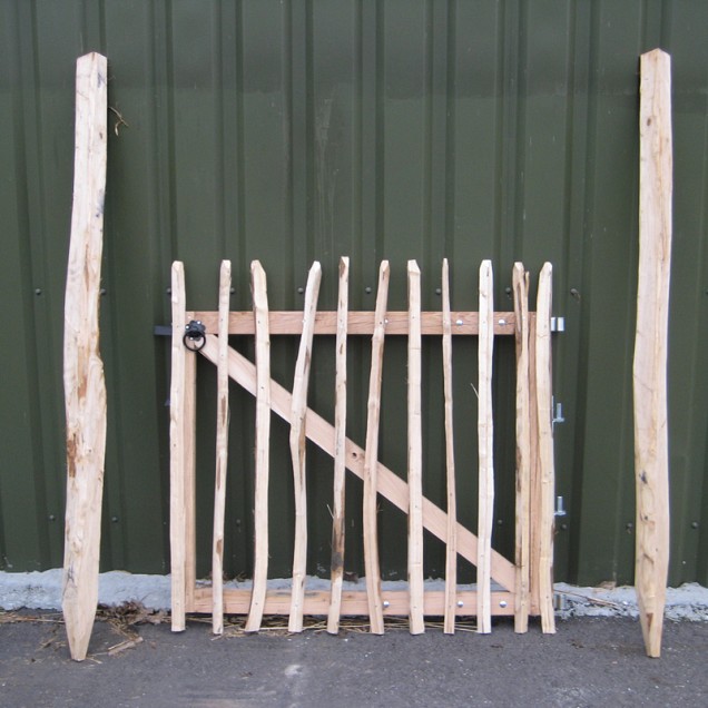 Kastanjehouten poort 100x100cm (incl. 2 palen)